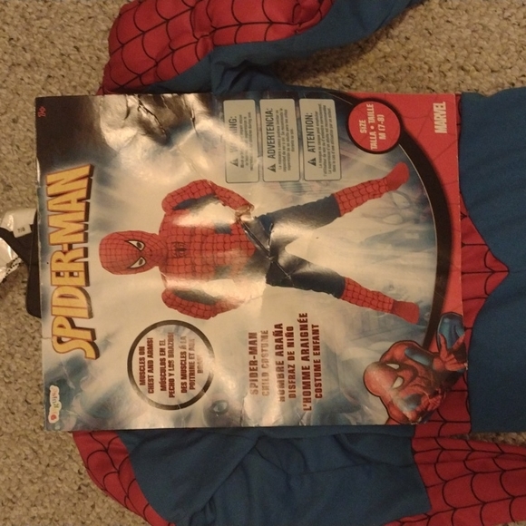 Spider Man costume - Picture 7 of 9